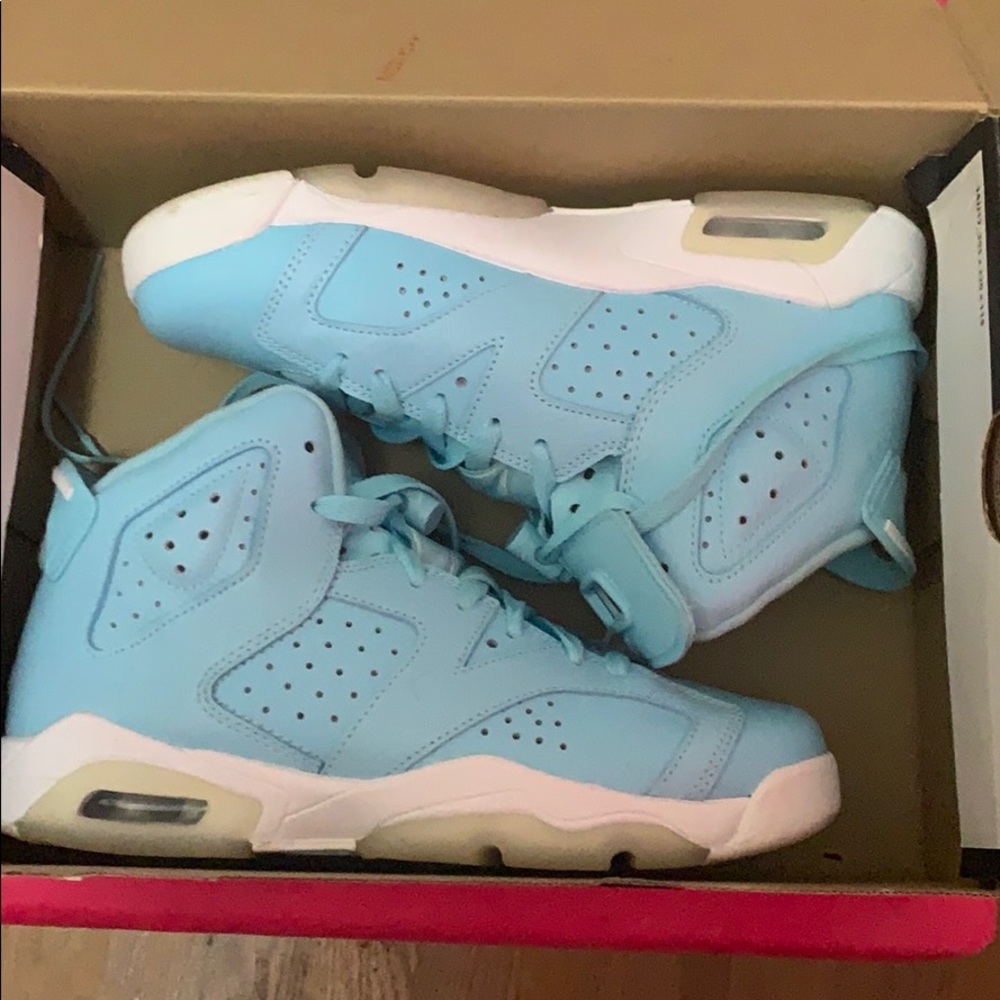 Nike Jordan Retro 6